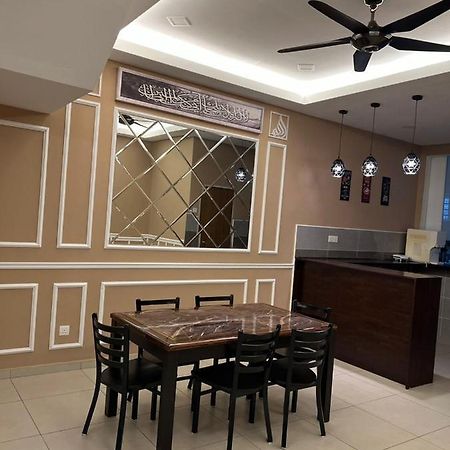 El Homestay Melaka Экстерьер фото